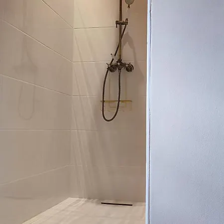 Chateau De Longevergne Anglards-de-Salers